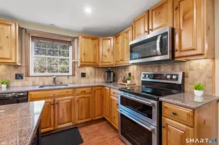 16 Hatheway Rd, Ellington, CT 06029 - Photo 12
