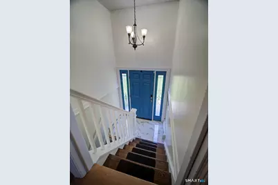 81 Old Coach Highway, Hamden, CT 06518 - Photo 24