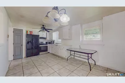 398 Park Street, Bristol, CT 06010 - Photo 16