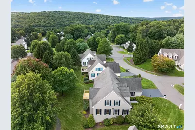 3 Cavendish Place #3, Avon, CT 06001 - Photo 34