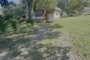 133 West Main St, Clinton, CT 06413 - Photo 4
