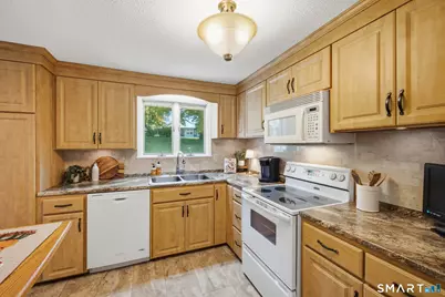 23 Goodwin Drive, Somers, CT 06071 - Photo 12