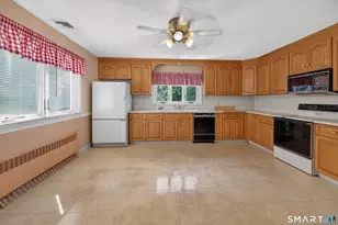 3430 E Main St, Waterbury, CT 06705 - Photo 8