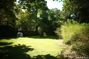 266 Alden St, Fairfield, CT 06824 - Photo 4