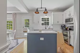38 Tarragon Dr, East Hampton, CT 06424 - Photo 8