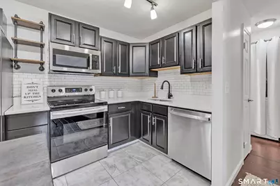 2980 Madison Avenue #C, Bridgeport, CT 06606 - Photo 14