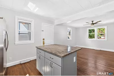 31 Richard Street, New Britain, CT 06053 - Photo 12