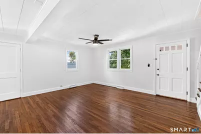31 Richard Street, New Britain, CT 06053 - Photo 16