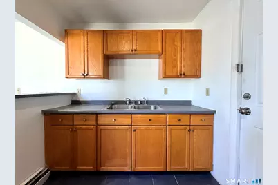 13 Jefferson Avenue #4, New London, CT 06320 - Photo 6