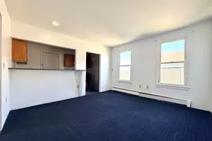 13 Jefferson Ave, New London, CT 06320 - Photo 2
