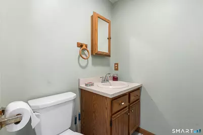 515 Gracey Avenue, Meriden, CT 06451 - Photo 12