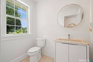 31 Meadow Wood Dr, Greenwich, CT 06830 - Photo 14