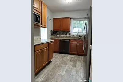 25 Padanaram Road #91, Danbury, CT 06811 - Photo 4