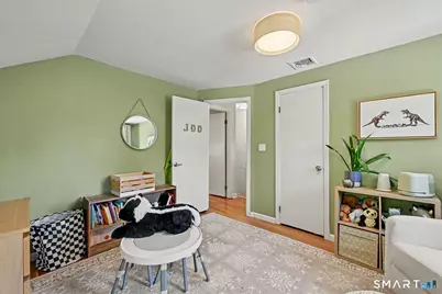 200 Woodridge Drive South, Stamford, CT 06902 - Photo 28
