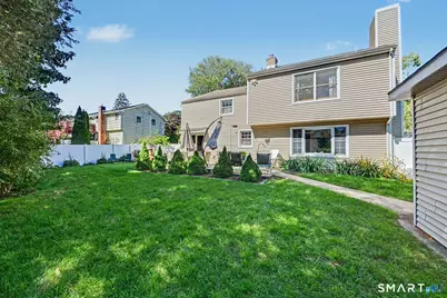 200 Woodridge Drive South, Stamford, CT 06902 - Photo 38