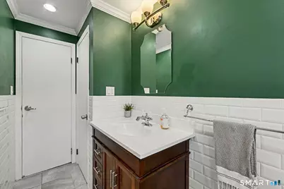 200 Woodridge Drive South, Stamford, CT 06902 - Photo 30