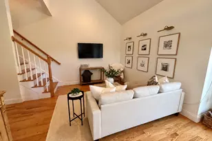 43 George St, Seymour, CT 06483 - Photo 8
