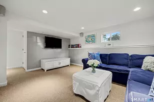 233 Beaumont St, Fairfield, CT 06824 - Photo 26