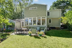 233 Beaumont St, Fairfield, CT 06824 - Photo 2