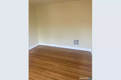 194 Adams Street, Bridgeport, CT 06607 - Photo 12