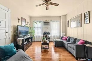 353 Charles St, Bridgeport, CT 06606 - Photo 10