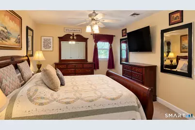 2-B Sunrise Road, Danbury, CT 06810 - Photo 12