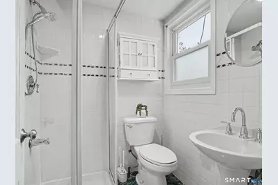 25 Hillandale Avenue, Stamford, CT 06902 - Photo 24