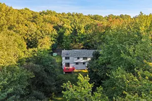 107 Gaylord Mountain Rd, Bethany, CT 06524 - Photo 4