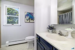366 Brookside Dr, Fairfield, CT 06824 - Photo 14