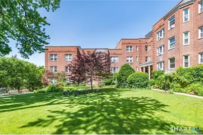 70 Strawberry Hill Avenue #5-2A, Stamford, CT 06902 - Photo 2