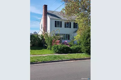 866 Merritt Street, Bridgeport, CT 06606 - Photo 2