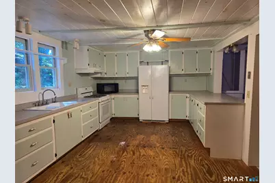 437 East Main Street, Norwich, CT 06360 - Photo 10