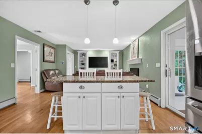 611 Deep River Road, Colchester, CT 06415 - Photo 10