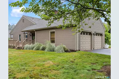 2 Saxon Woods Court, Cheshire, CT 06410 - Photo 2