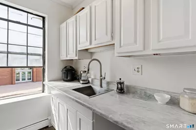 64 Van Block Avenue #9D, Hartford, CT 06106 - Photo 22