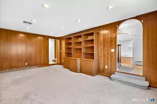 193 Dessa Dr, Hamden, CT 06517 - Photo 10