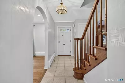 193 Dessa Drive, Hamden, CT 06517 - Photo 2