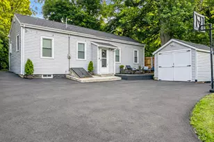 145 Cherry St, Naugatuck, CT 06770 - Photo 1