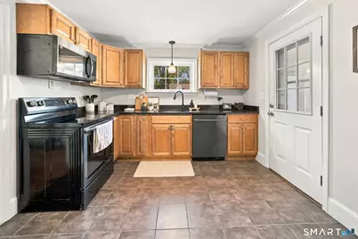 460 Main Street, Newington, CT 06111 - Photo 2