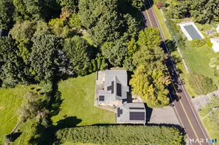105 Guernseytown Rd, Watertown, CT 06795 - Photo 2