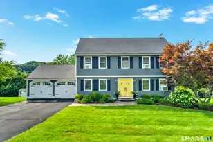 897 East St, Middletown, CT 06457 - Photo 1
