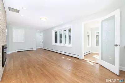 412 Narrow Lane, Orange, CT 06477 - Photo 4