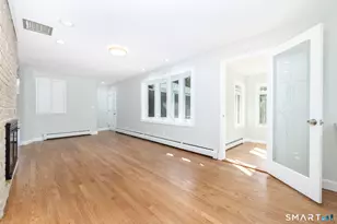 412 Narrow Ln, Orange, CT 06477 - Photo 4