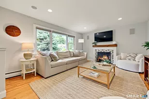 8 Byselle Rd, Norwalk, CT 06851 - Photo 10