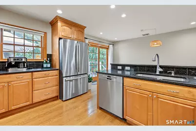 8 Byselle Road, Norwalk, CT 06851 - Photo 16
