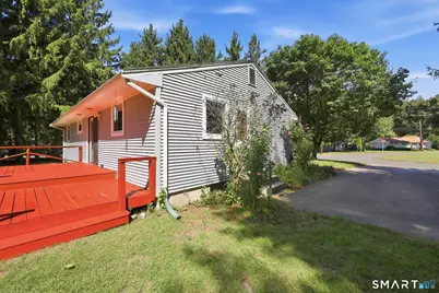 33 Spring Garden Road, Enfield, CT 06082 - Photo 4
