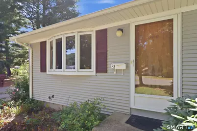 33 Spring Garden Road, Enfield, CT 06082 - Photo 2