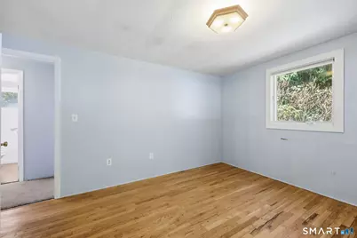 33 Spring Garden Road, Enfield, CT 06082 - Photo 30