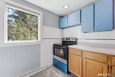 33 Spring Garden Road, Enfield, CT 06082 - Photo 12