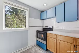 33 Spring Garden Rd, Enfield, CT 06082 - Photo 12